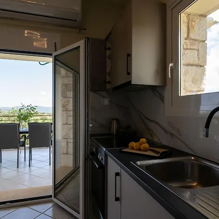 Anima Horizon-petra Apartment Eleofito